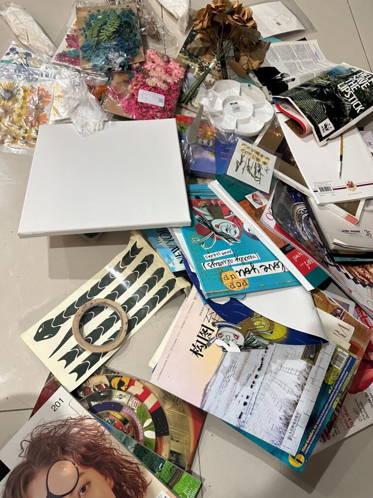 A studio where nothing is organized and that's the point